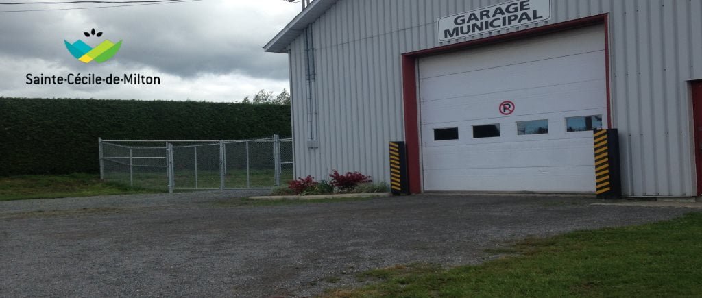 Garage ste-cecile-de Milton